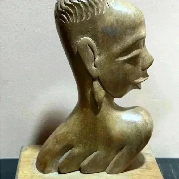 Old African Wooden Statue - Picture 5 of 5